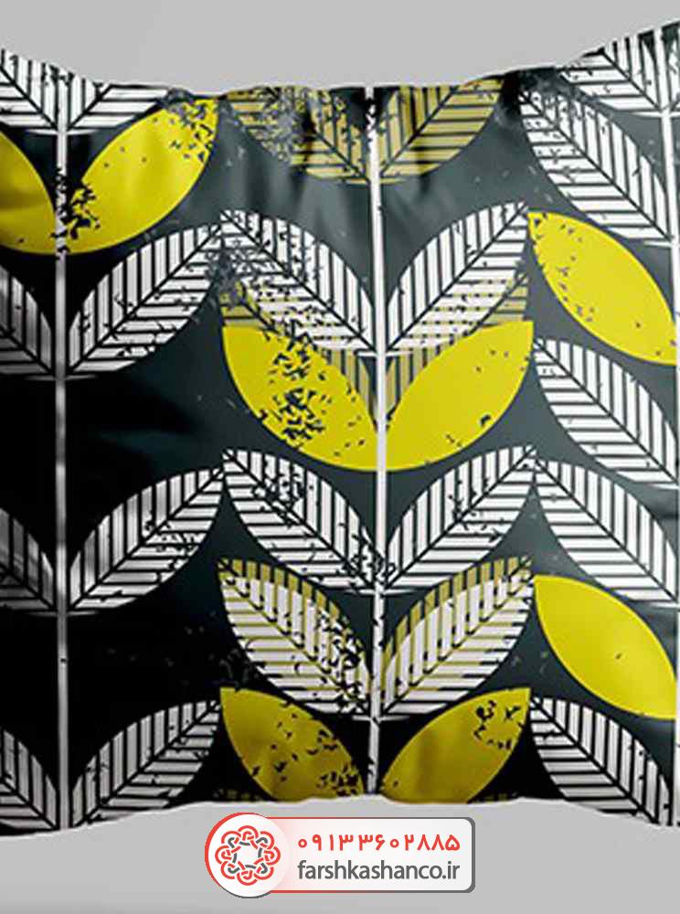 کوسن طرح برگ های فانتزی با زمینه تیره کوسن طرح برگ های فانتزی با زمینه تیره از نمای خیلی نزدیک