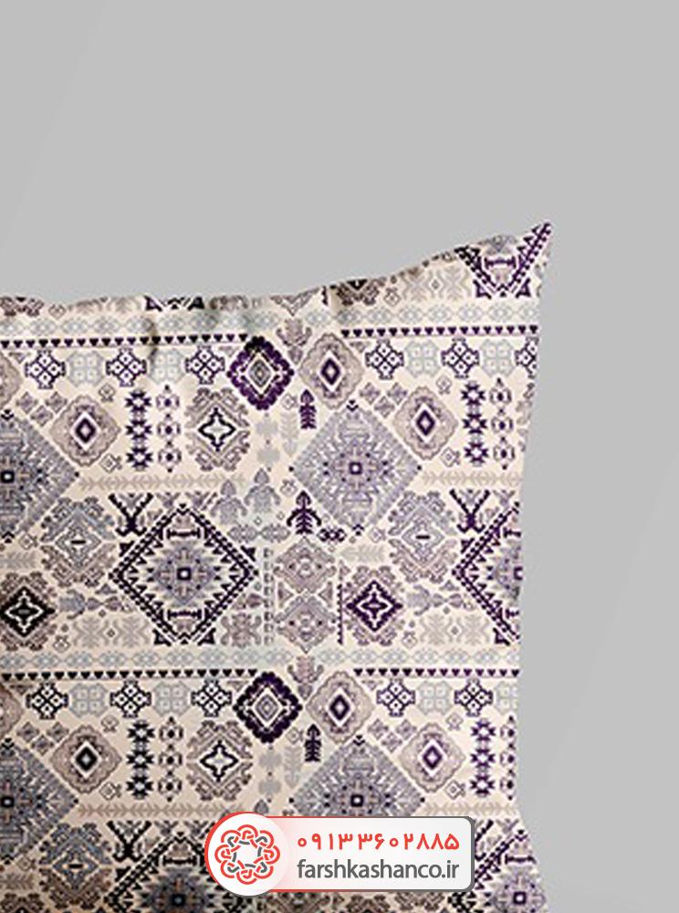 کوسن مخمل لایت با طرح سنتی گبه کوسن مخمل لایت با طرح سنتی گبه از نمای نزدیک