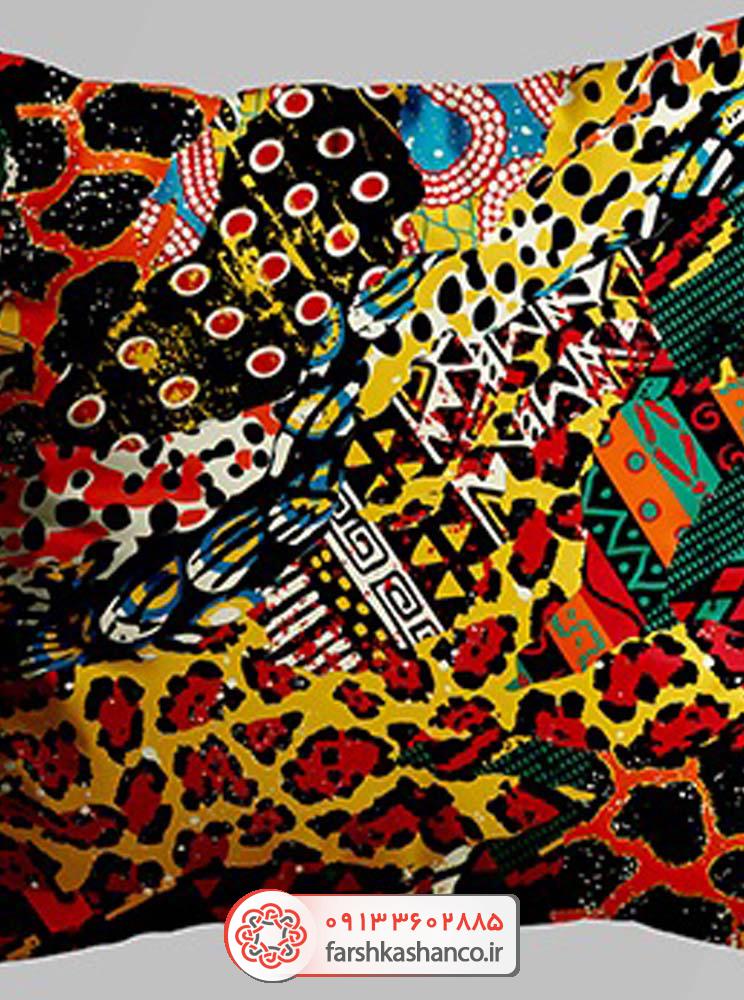 کوسن مبل با طراحی مدرن شلوغ کوسن مبل با طراحی مدرن شلوغ از نمای خیلی نزدیک